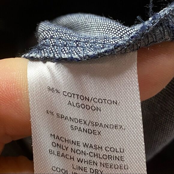 Ann Taylor Factory | Curvy Crop Length Pants - Picture 6 of 8